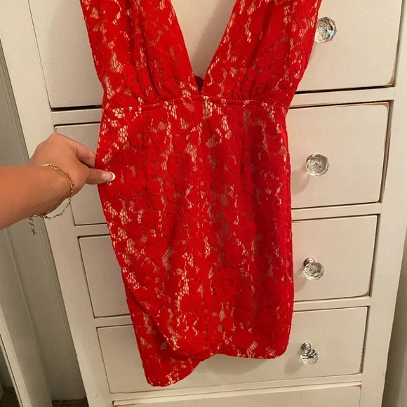 Vivian Deep V Dress - Picture 2 of 9